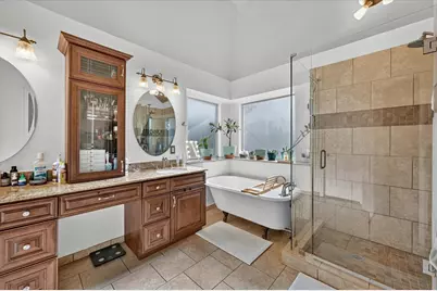 7312 Cottonwood Court, North Richland Hills, TX 76182 - Photo 33