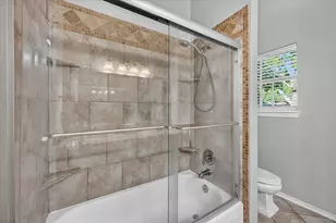 7312 Cottonwood Ct, North Richland Hills, TX 76182 - Photo 27