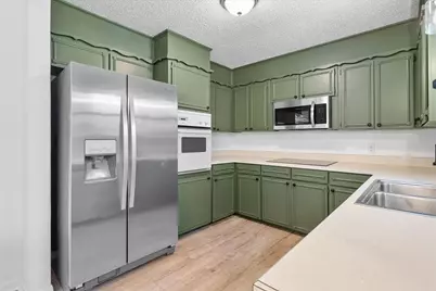 7409 Pinehurst Drive W, Fort Worth, TX 76134 - Photo 5