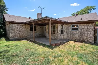 7409 Pinehurst Drive W, Fort Worth, TX 76134 - Photo 27