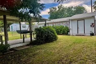 169 Glenn St, Bluff Dale, TX 76433 - Photo 9
