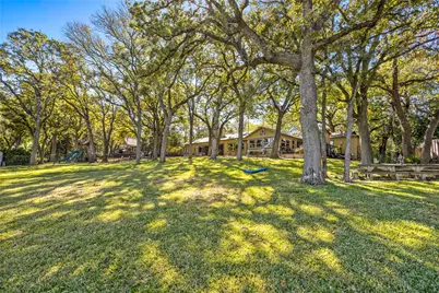 916 Kimbrough Road, Azle, TX 76020 - Photo 35