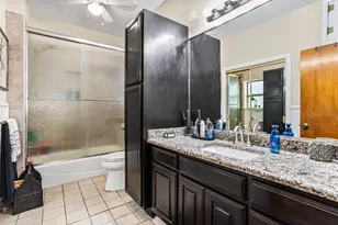 916 Kimbrough Rd, Azle, TX 76020 - Photo 9