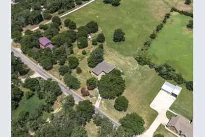 1100 Greg Street, Azle, TX 76020 - Photo 31