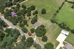 1100 Greg St, Azle, TX 76020 - Photo 31