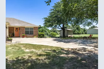 1100 Greg Street, Azle, TX 76020 - Photo 7