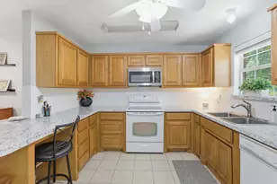 1100 Greg St, Azle, TX 76020 - Photo 17