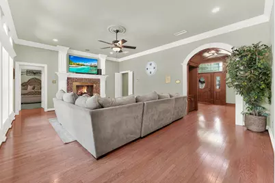 3700 Hillwood Way, Bedford, TX 76021 - Photo 11