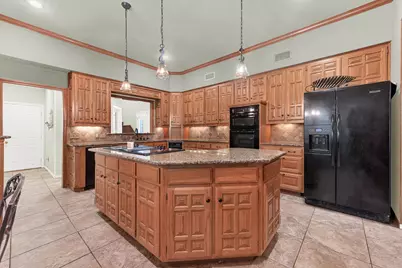 3700 Hillwood Way, Bedford, TX 76021 - Photo 15