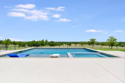 13428 Knob Hill Road, Rogers, TX 76569 - Photo 31
