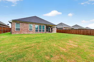 527 Limestone Cir, Mabank, TX 75147 - Photo 35