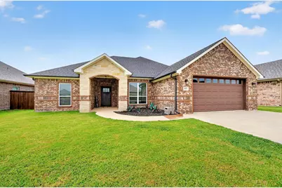 527 Limestone Circle, Mabank, TX 75147 - Photo 1