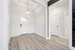 527 Limestone Cir, Mabank, TX 75147 - Photo 5
