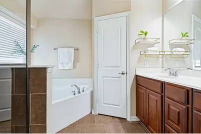 4916 Empire Way, Irving, TX 75038 - Photo 15