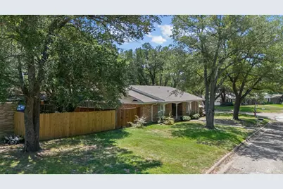2712 Rix Street, Commerce, TX 75428 - Photo 31