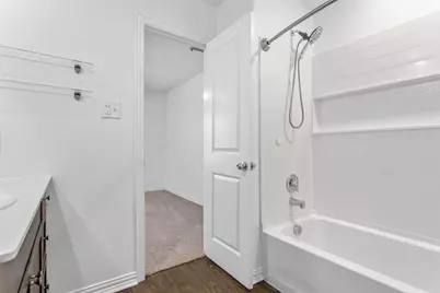 9213 Marilyn Place, Dallas, TX 75227 - Photo 17