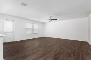 9213 Marilyn Pl, Dallas, TX 75227 - Photo 9
