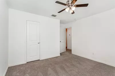 9213 Marilyn Place, Dallas, TX 75227 - Photo 15