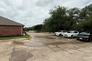 2335 N Elm St, Denton, TX 76201 - Photo 17