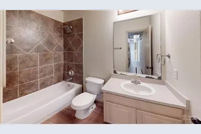 2335 N Elm Street, Denton, TX 76201 - Photo 15