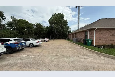 2335 N Elm Street, Denton, TX 76201 - Photo 19