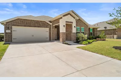 1338 Rolling Meadows Drive, Cedar Hill, TX 75104 - Photo 3