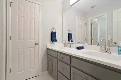 507 Hunters Creek Court, Allen, TX 75013 - Photo 23