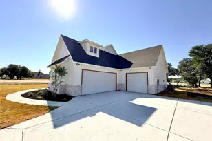 2004 Collin St, Weatherford, TX 76085 - Photo 3