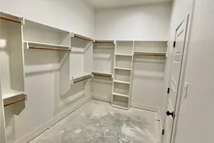 2004 Collin St, Weatherford, TX 76085 - Photo 25