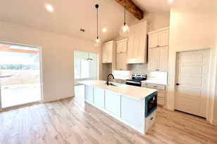 2004 Collin St, Weatherford, TX 76085 - Photo 11