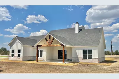 2004 Collin Street, Weatherford, TX 76085 - Photo 7