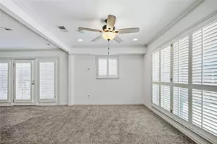9178 Glen Springs Dr, Dallas, TX 75243 - Photo 15