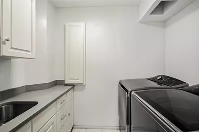 9178 Glen Springs Drive, Dallas, TX 75243 - Photo 23