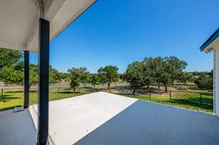 117 Rock Salt Dr, Springtown, TX 76082 - Photo 33