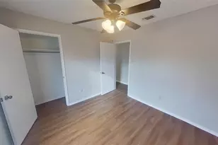 701 S Valentine Dr, Sherman, TX 75090 - Photo 11