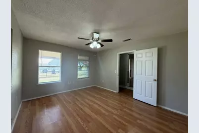 105 2nd Street, Valley View, TX 76272 - Photo 5