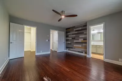 2731 Olympic Park Drive, Grand Prairie, TX 75050 - Photo 7