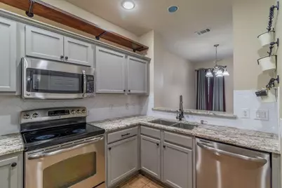 2731 Olympic Park Drive, Grand Prairie, TX 75050 - Photo 35