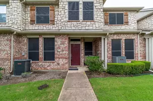 2731 Olympic Park Dr, Grand Prairie, TX 75050 - Photo 3