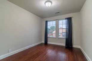 2731 Olympic Park Dr, Grand Prairie, TX 75050 - Photo 19