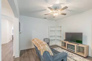 4313 Knight St, Midlothian, TX 76065 - Photo 3