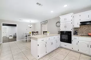 4030 Shannon Dr, Paris, TX 75462 - Photo 7