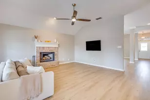270 Bluff View Ct, Aledo, TX 76008 - Photo 15