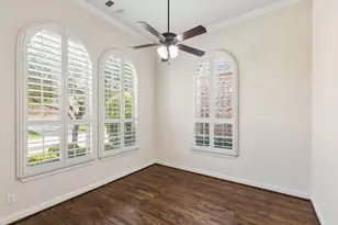 408 Vine St, Irving, TX 75039 - Photo 5