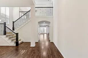 408 Vine St, Irving, TX 75039 - Photo 3