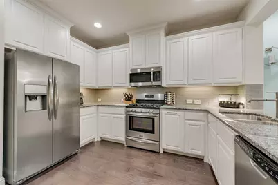 3704 Lantern Lane, McKinney, TX 75070 - Photo 9