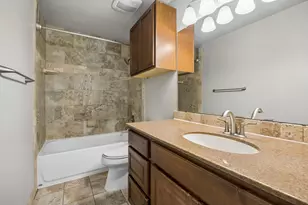 4217 Bent Oaks Dr, Arlington, TX 76001 - Photo 21
