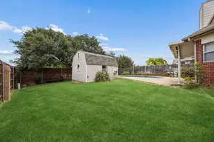 4217 Bent Oaks Dr, Arlington, TX 76001 - Photo 25