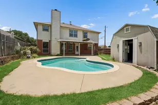 4217 Bent Oaks Dr, Arlington, TX 76001 - Photo 1