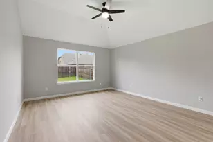 2051 Sunny Side Dr, Little Elm, TX 75068 - Photo 21